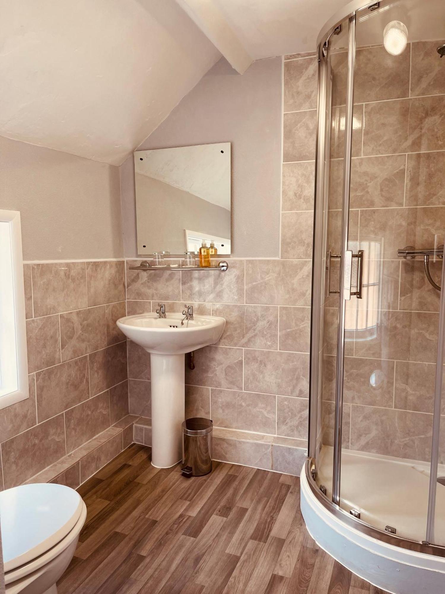 Cain Valley Hotel Llanfyllin Zimmer foto